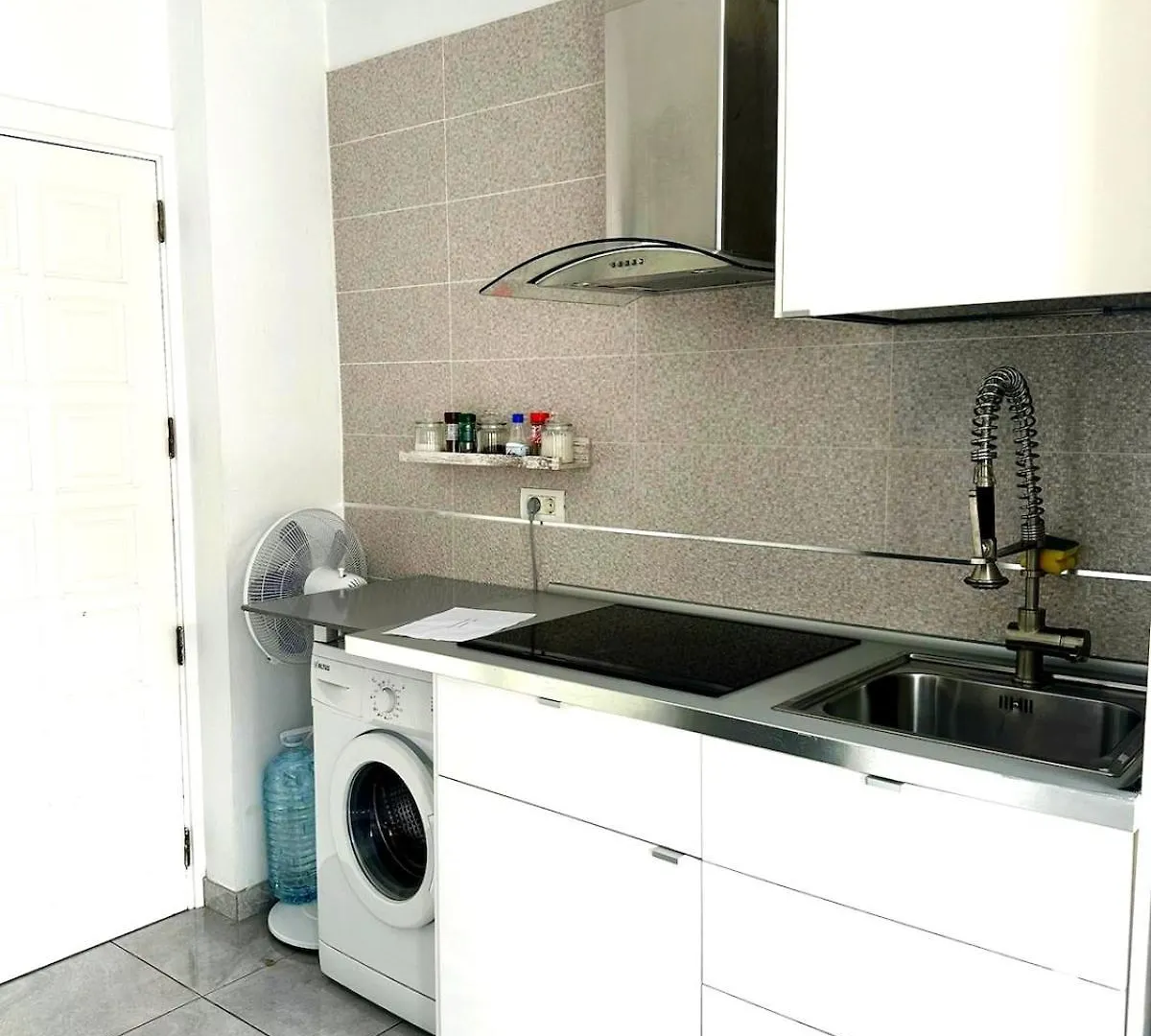 Central Apartment In Los Cristianos